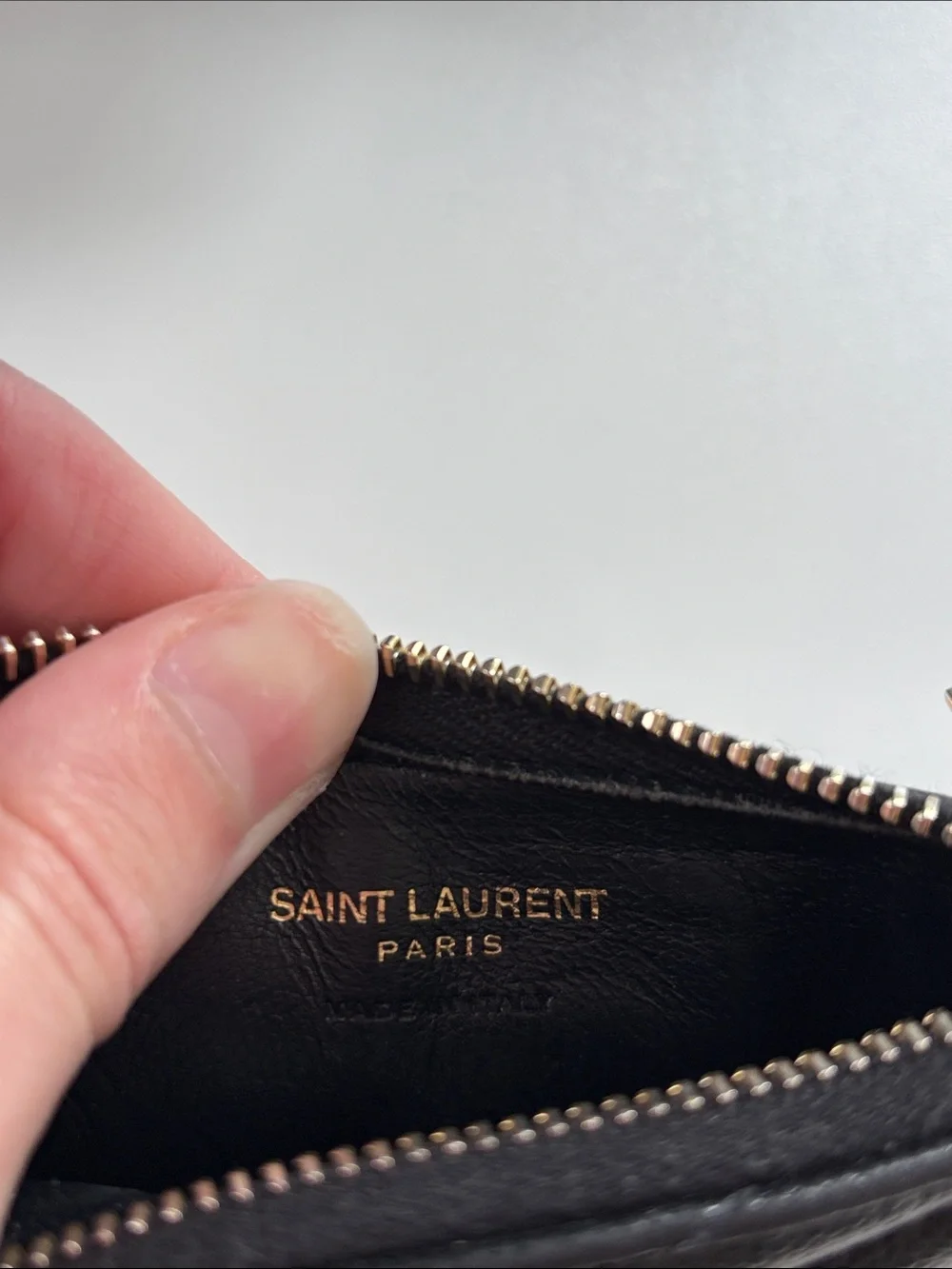 Saint Laurent Black Quilted Leather Card Holder with Gold YSL Emblem - Picture 4 of 5